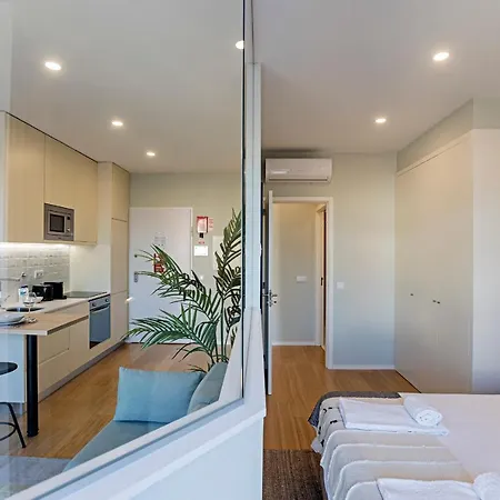 31 Janeiro 157 - Charming 1br Flat W/ Ac & Balcony By Lovelystay *