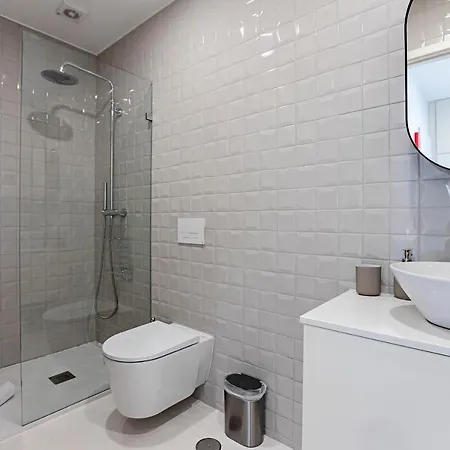 31 Janeiro 157 - Charming 1br Flat W/ Ac & Balcony By Lovelystay