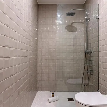 31 Janeiro 157 - Charming 1br Flat W/ Ac & Balcony By Lovelystay 公寓 波尔图