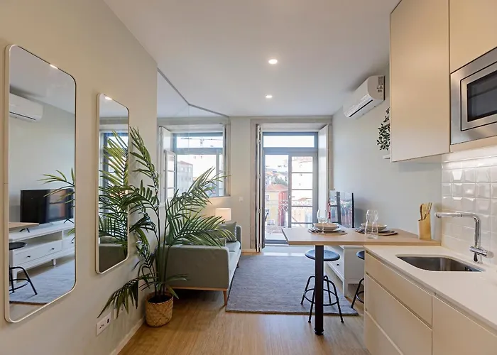 31 Janeiro 157 - Charming 1br Flat W/ Ac & Balcony By Lovelystay *