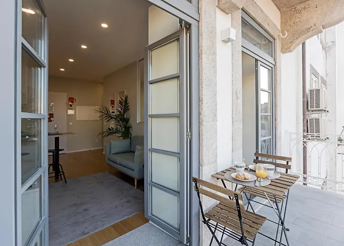 31 Janeiro 157 - Charming 1br Flat W/ Ac & Balcony By Lovelystay * Porto