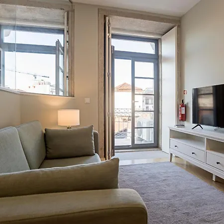 Appartement 31 Janeiro 157 - Charming 1Br W Ac By Lovelystay Oporto